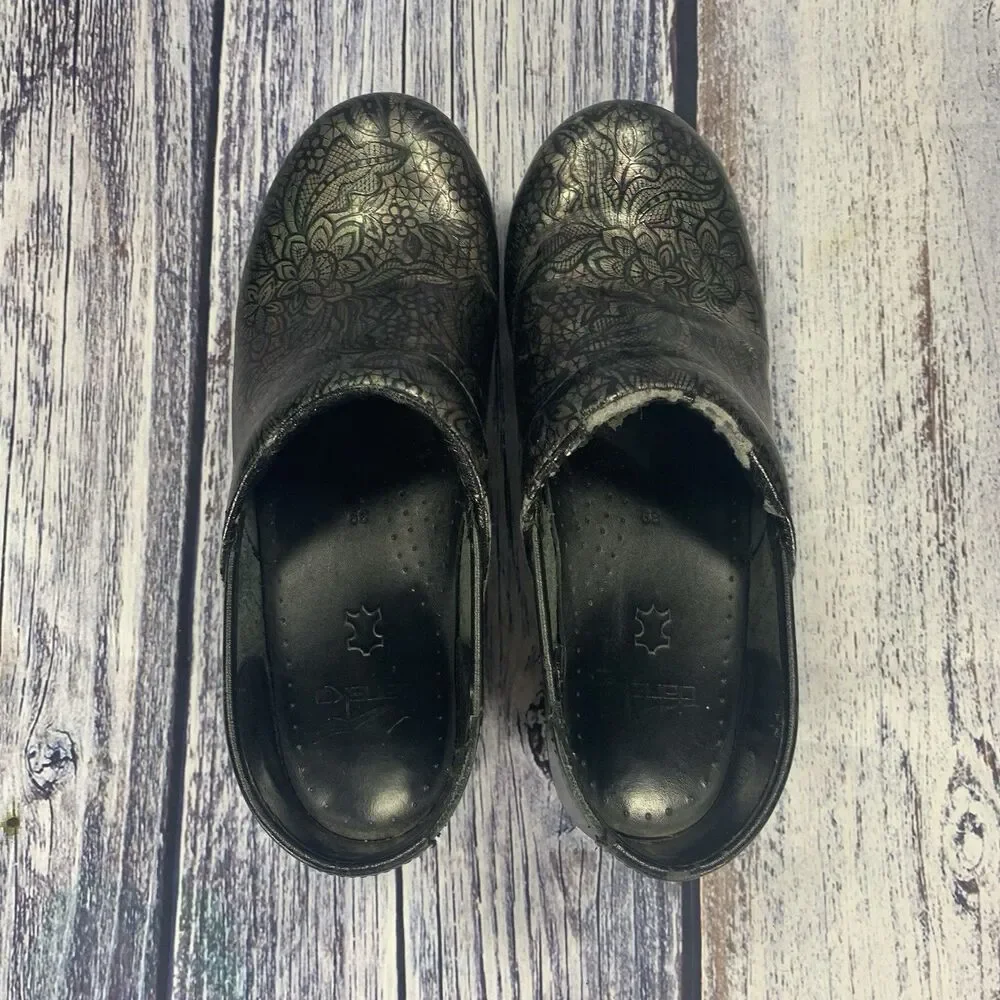 Dansko Floral Black Embossed Leather Professional Clogs Women’s 39